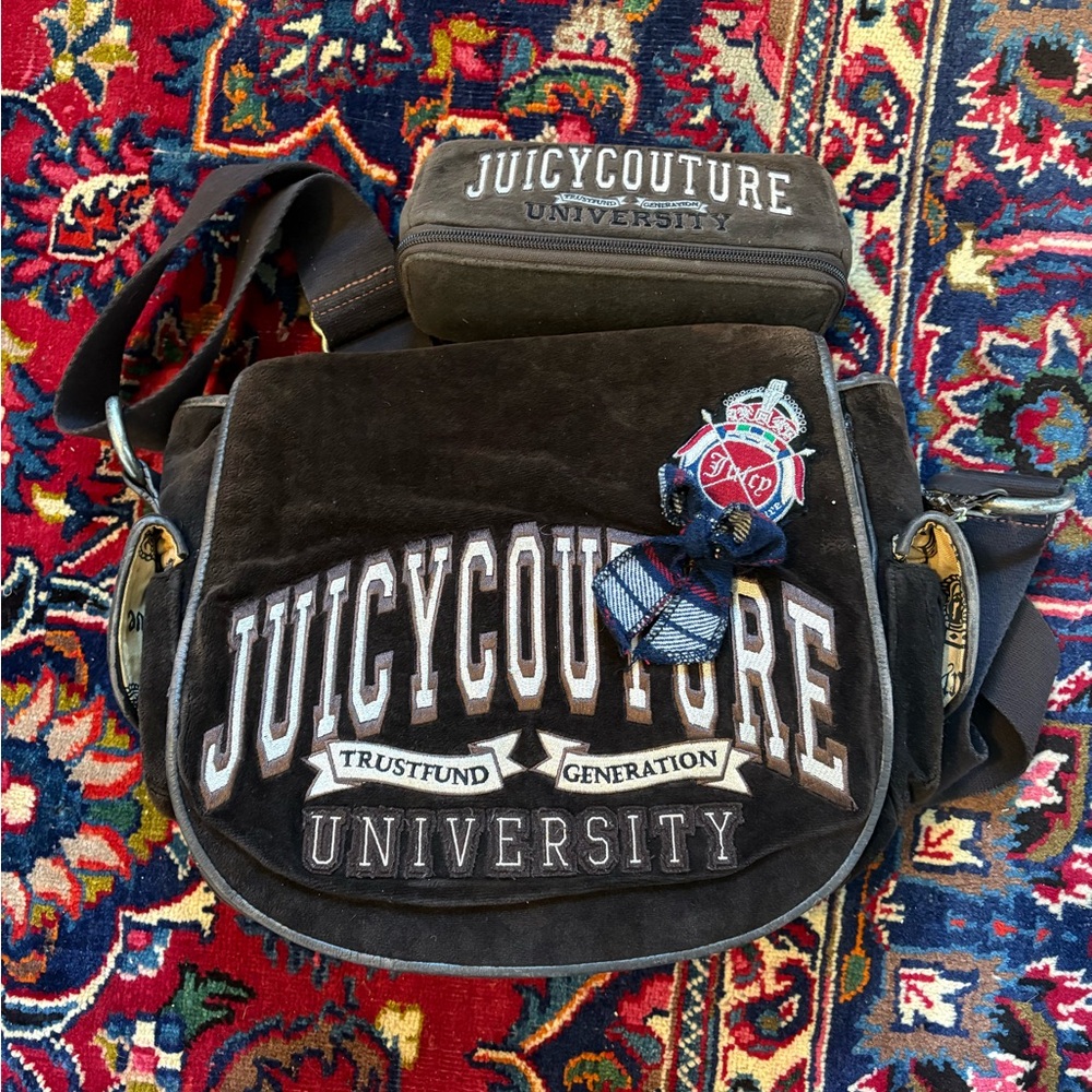 Juicy Couture vintage velour messenger bag trustfund generation university